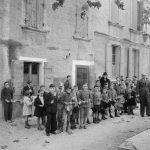 Cérémonie du 11 novembre. Les enfants des écoles 
